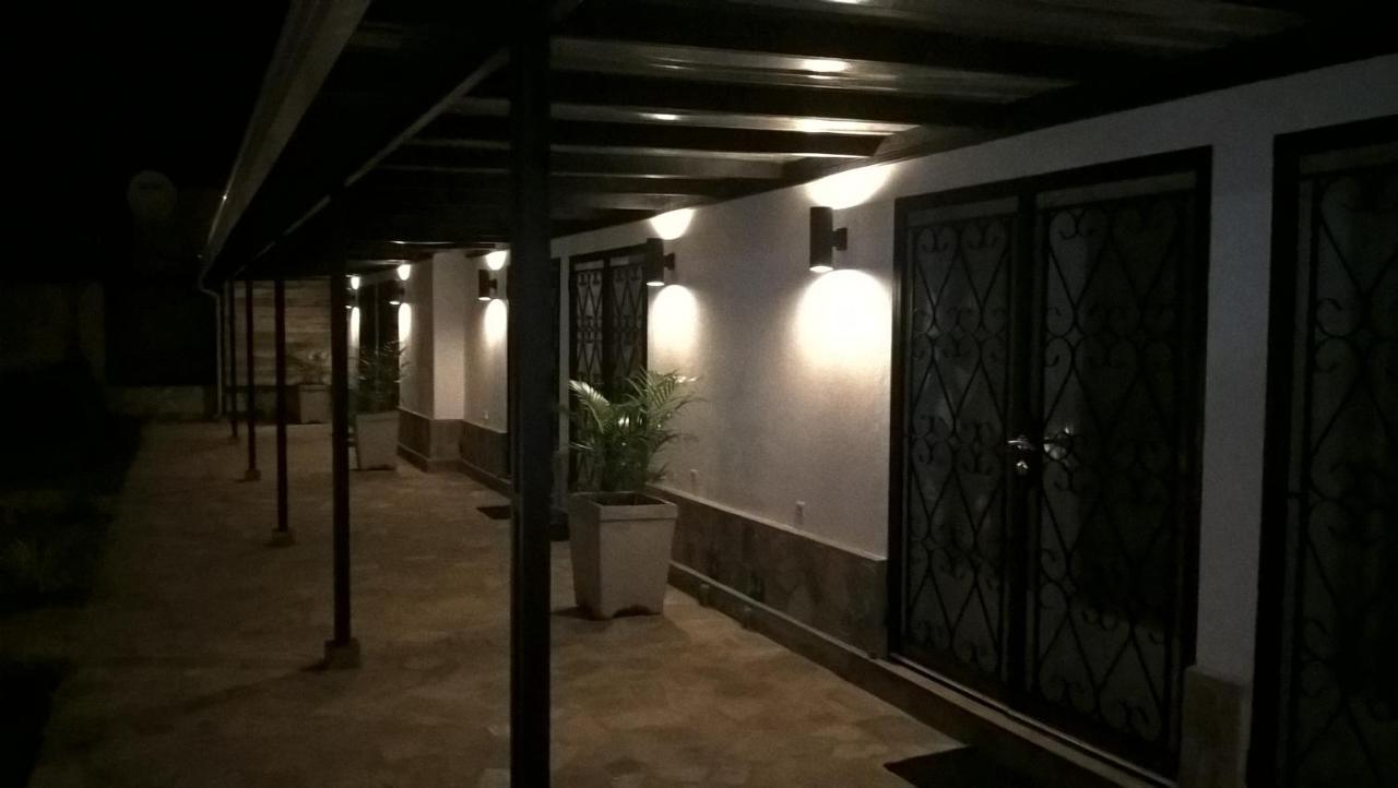 Urban Lodge Bujumbura Exterior photo