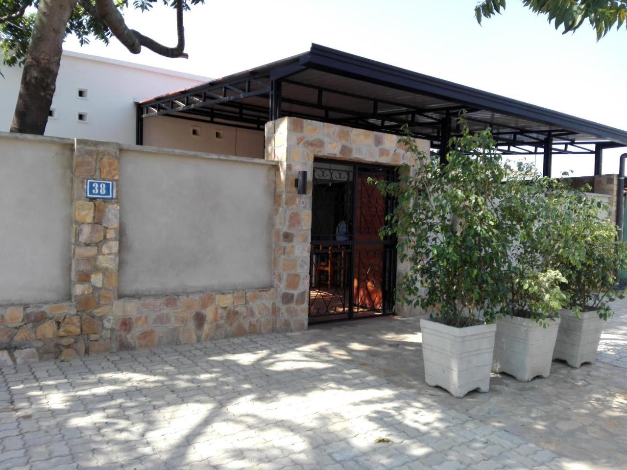 Urban Lodge Bujumbura Exterior photo